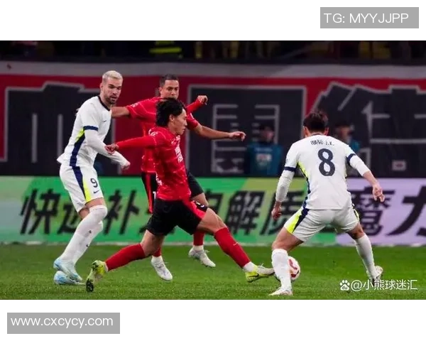 成都足球队状态变革引发热议球迷期待新篇章的崛起与挑战