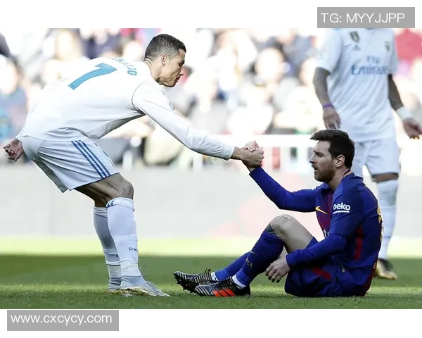 足球明星过人技巧大揭秘从梅西到C罗的精彩瞬间全解析 足球明星过人技巧大揭秘从梅西到C罗的精彩瞬间全解析